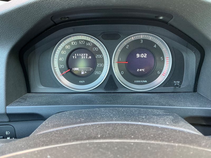 Volvo V60 2.0 D3 Momentum — zdjęcie 13