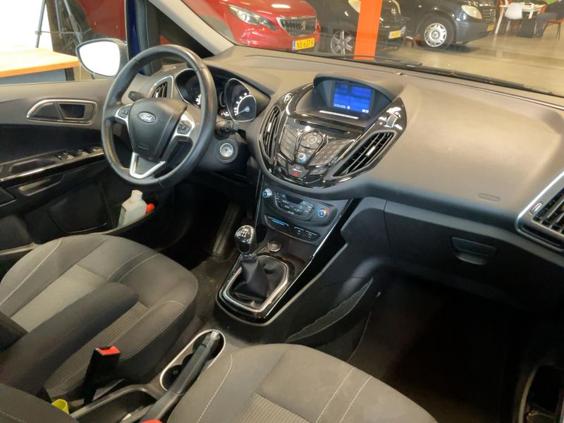 Ford B-Max 1.0 EcoBoost Titanium — zdjęcie 12