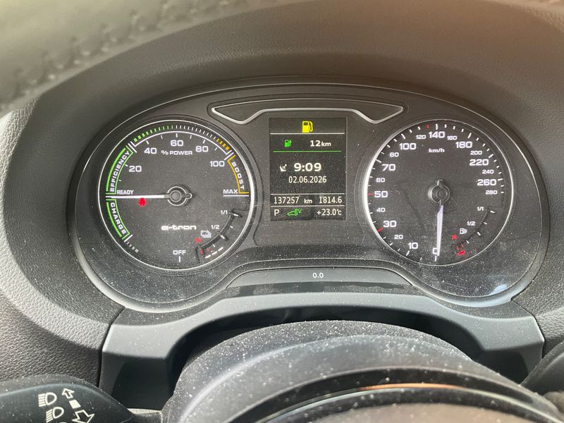Audi A3 Sportback 1.4 TFSI e-tron Ambition Luxe — zdjęcie 13