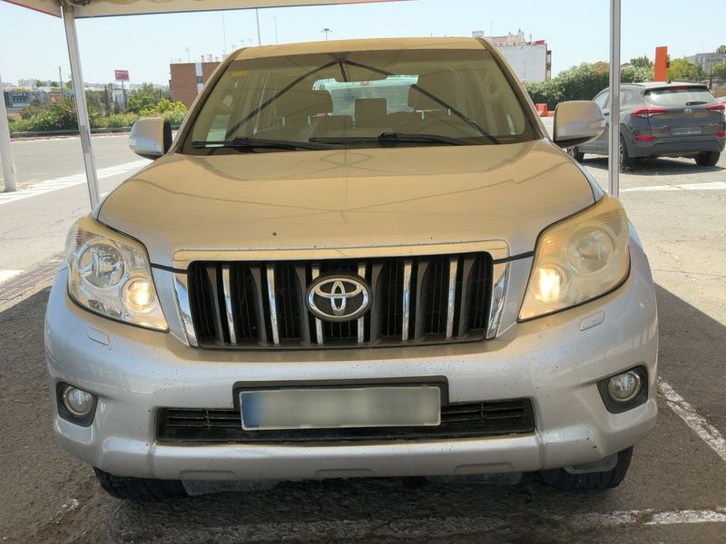 Toyota Land Cruiser 3.0 D-4D VX — zdjęcie 9