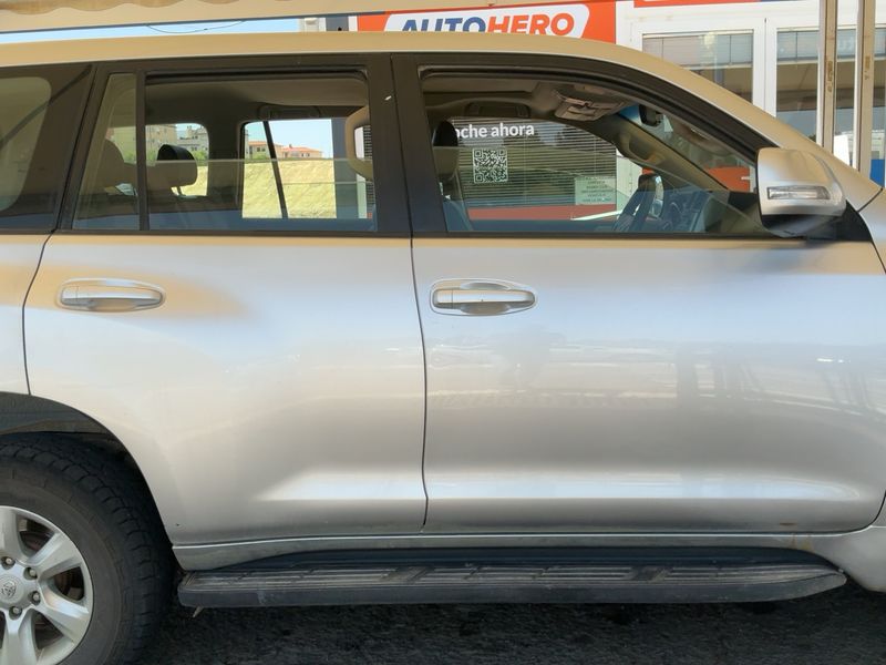 Toyota Land Cruiser 3.0 D-4D VX — zdjęcie 7