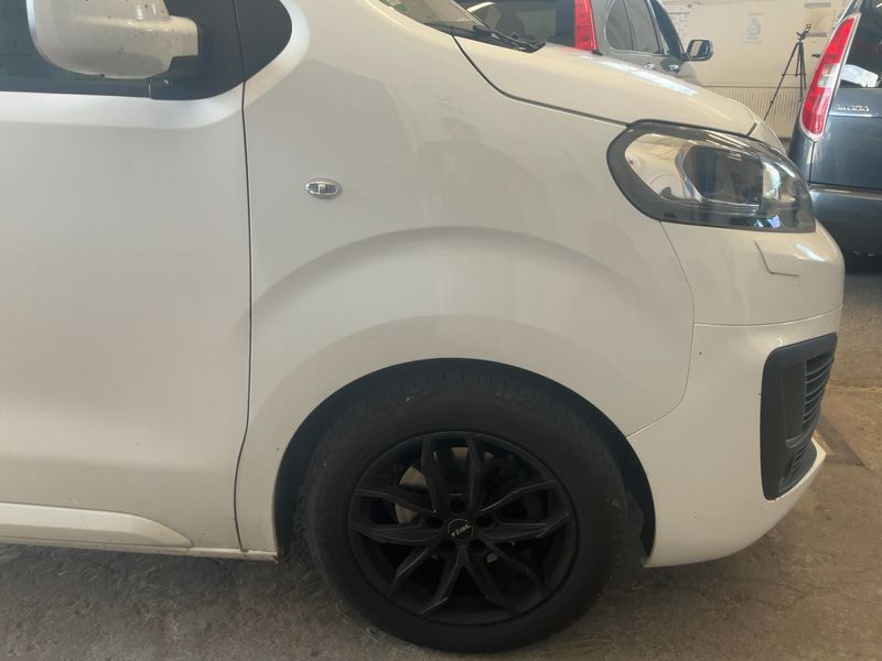 Citroen Jumpy 2.0 Blue-HDi Shine M — zdjęcie 8
