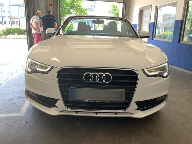 Audi A5 2.0 TDI — zdjęcie 9