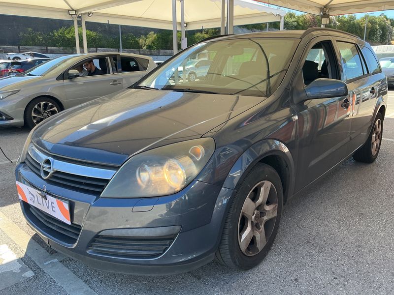 Opel Astra 1.3 CDTI Edition — zdjęcie 1