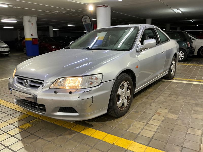 Honda Accord 2.0 ES