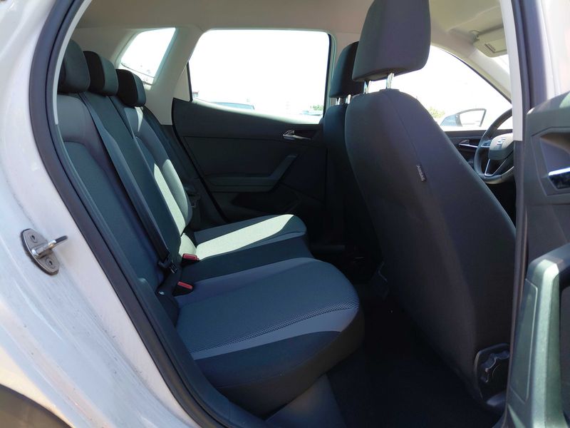 Seat Arona 1.0 TSI Style — zdjęcie 14