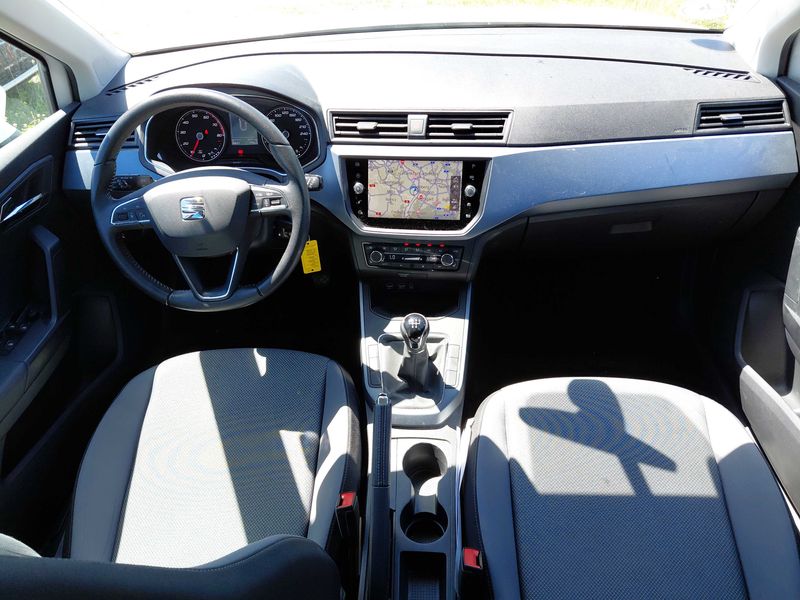 Seat Arona 1.0 TSI Style — zdjęcie 11