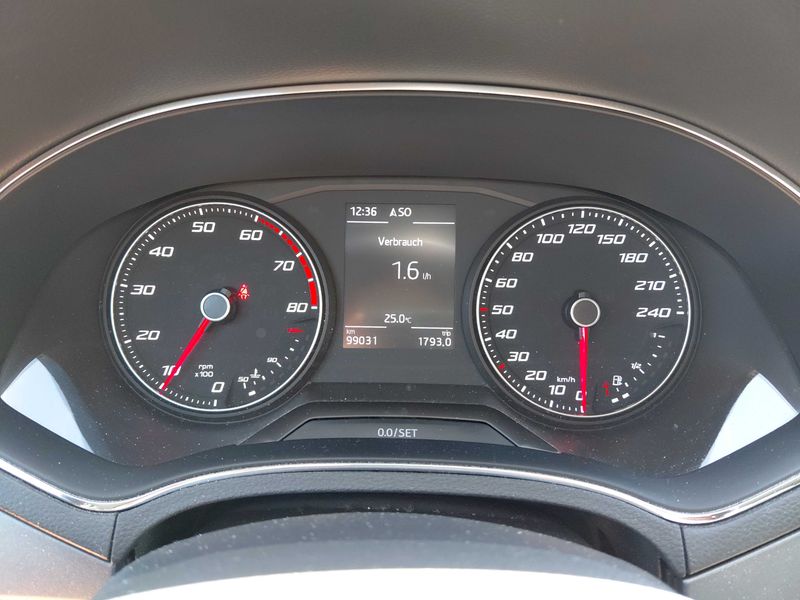 Seat Arona 1.0 TSI Style — zdjęcie 12