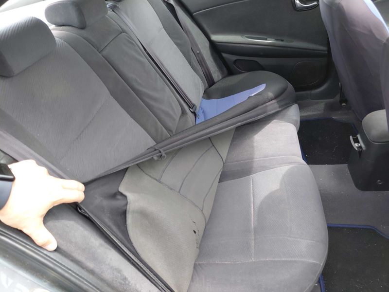 Nissan Primera 1.8 Acenta — zdjęcie 13