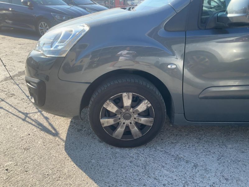 Citroen Berlingo 1.2 PureTech Shine 2018 – снимка 3