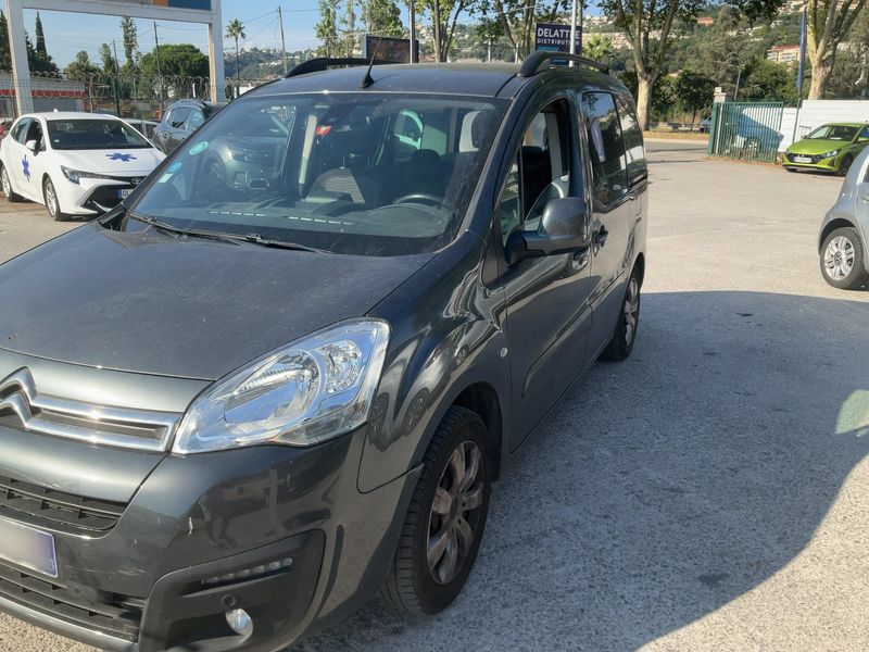 Citroen Berlingo 1.2 PureTech Shine 2018 – снимка 2