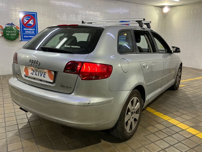 Audi A3 Sportback 1.9 TDI Ambiente 2006 – снимка 2