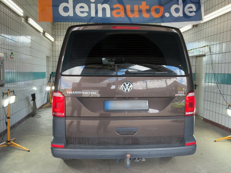 Volkswagen T6 Transporter 2.0 TDI Kasten lang 4Motion — zdjęcie 5