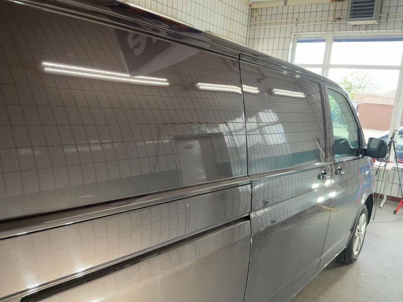 Volkswagen T6 Transporter 2.0 TDI Kasten lang 4Motion — zdjęcie 7