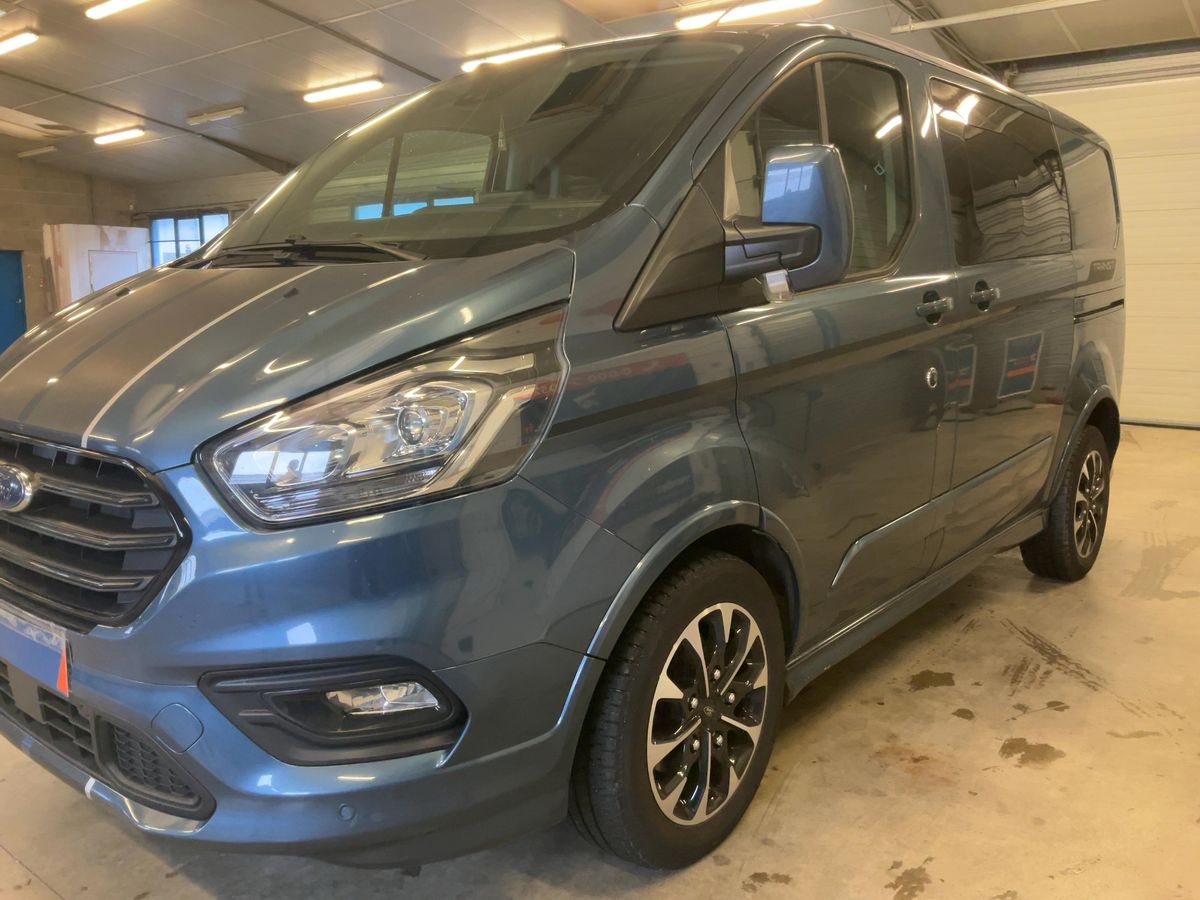 Ford Transit Custom 2.0 TDCi 310 L1 Sport