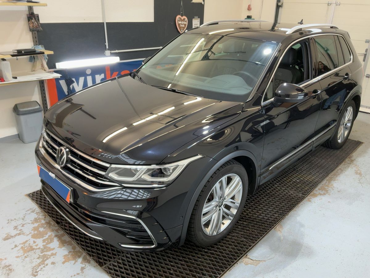 Volkswagen Tiguan 2021 — photo 1