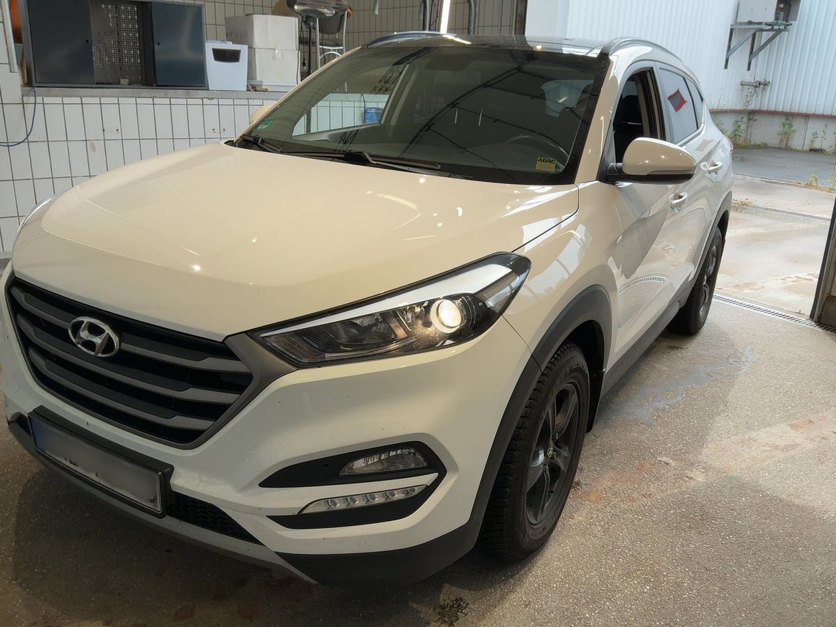 Hyundai Tucson 2015 — photo 1
