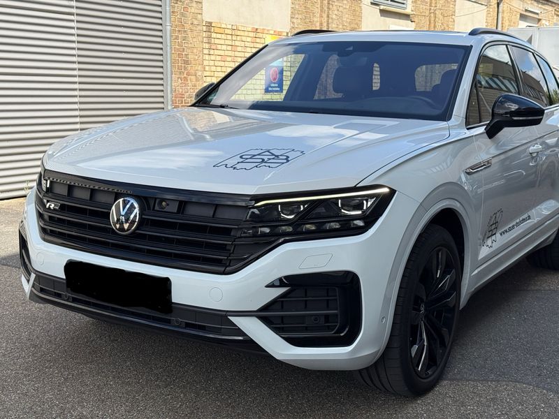 Volkswagen Touareg 3.0 V6 TDI R-Line 4Motion — zdjęcie 2
