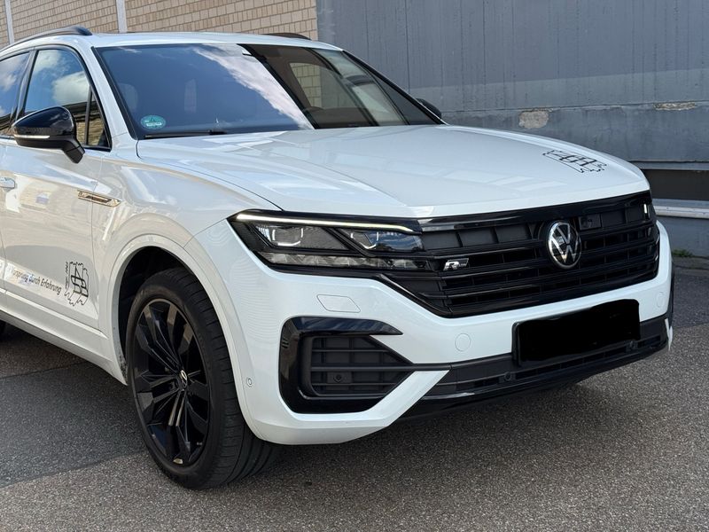 Volkswagen Touareg 3.0 V6 TDI R-Line 4Motion — zdjęcie 6