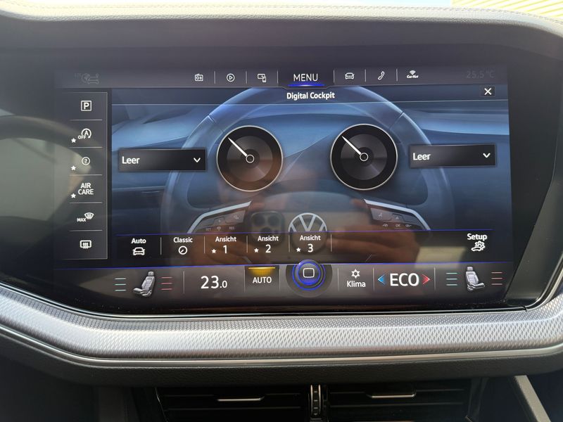 Volkswagen Touareg 3.0 V6 TDI R-Line 4Motion — zdjęcie 24