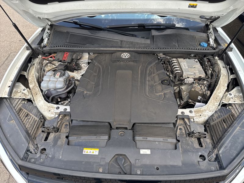 Volkswagen Touareg 3.0 V6 TDI R-Line 4Motion — zdjęcie 8