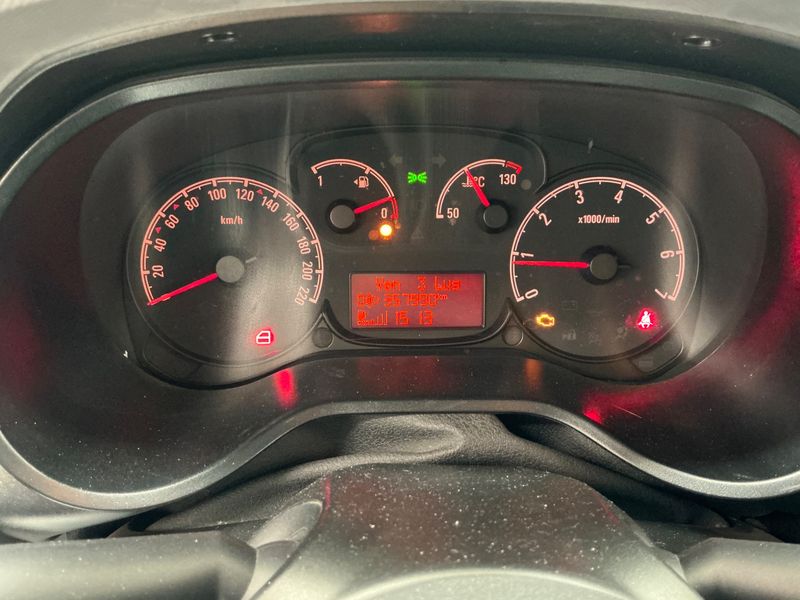 Opel Combo 1.4 Turbo Edition L1H1 — zdjęcie 4