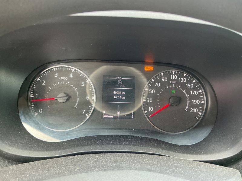 Renault Master 2.3 dCi L2H2 HKa 3,5 Komfort — zdjęcie 13