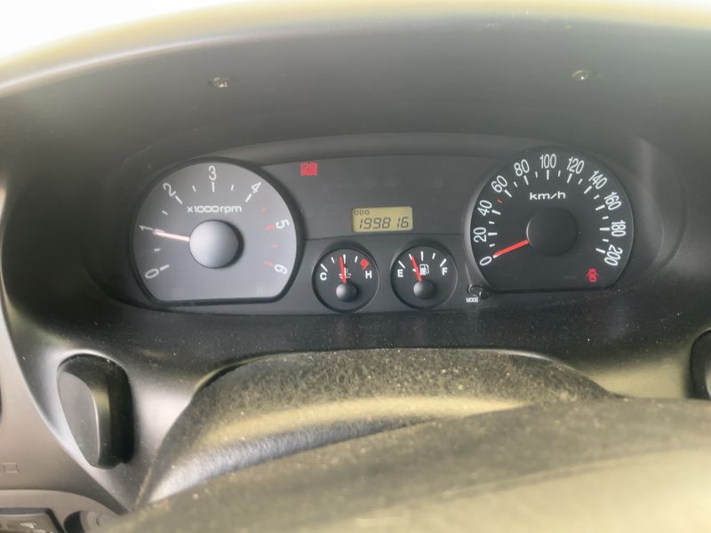 Hyundai H1 2.5 Turbodiesel Kasten — zdjęcie 13