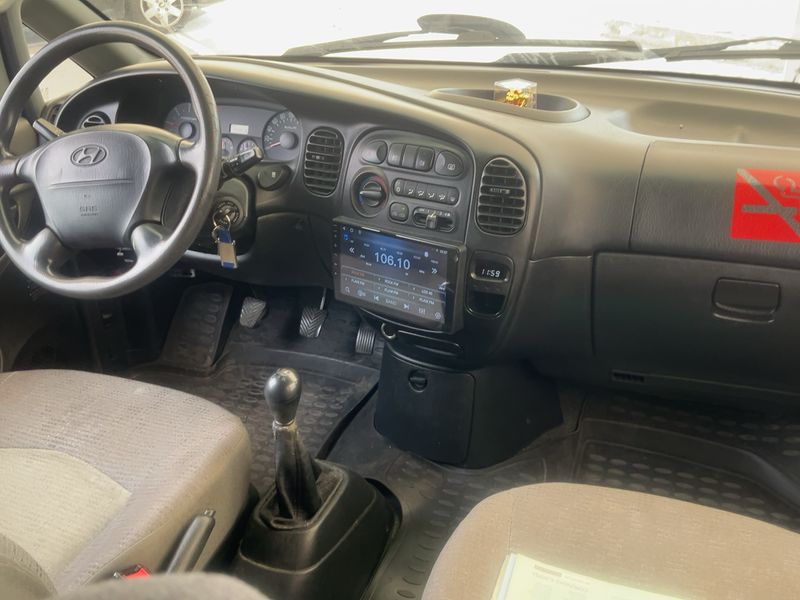 Hyundai H1 2.5 Turbodiesel Kasten — zdjęcie 12