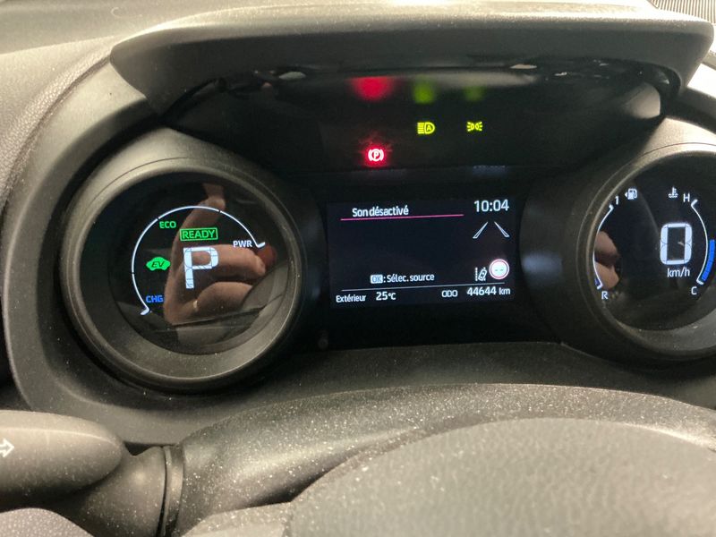 Toyota Yaris Cross 1.5 Hybrid Dynamic — zdjęcie 13