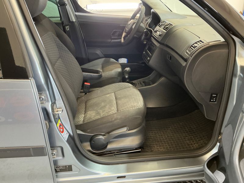 Skoda Roomster 1.2 TSI Ambition Plus Edition — zdjęcie 3