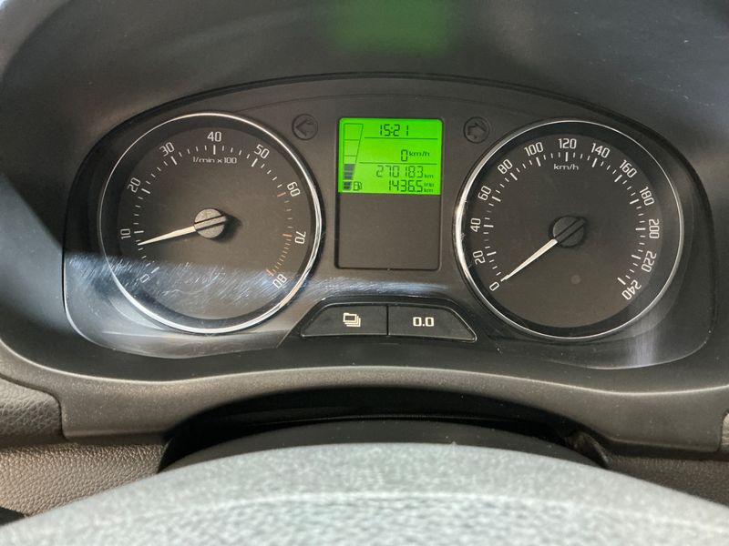 Skoda Roomster 1.2 TSI Ambition Plus Edition — zdjęcie 4