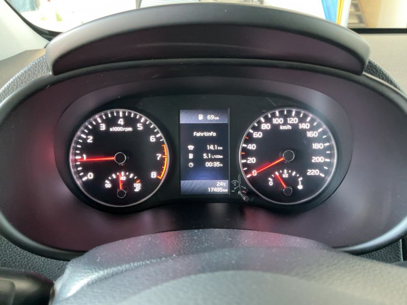 Kia Picanto 1.0 Dream Team — zdjęcie 13