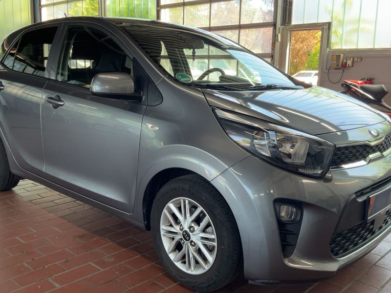 Kia Picanto 1.0 Dream Team — zdjęcie 8