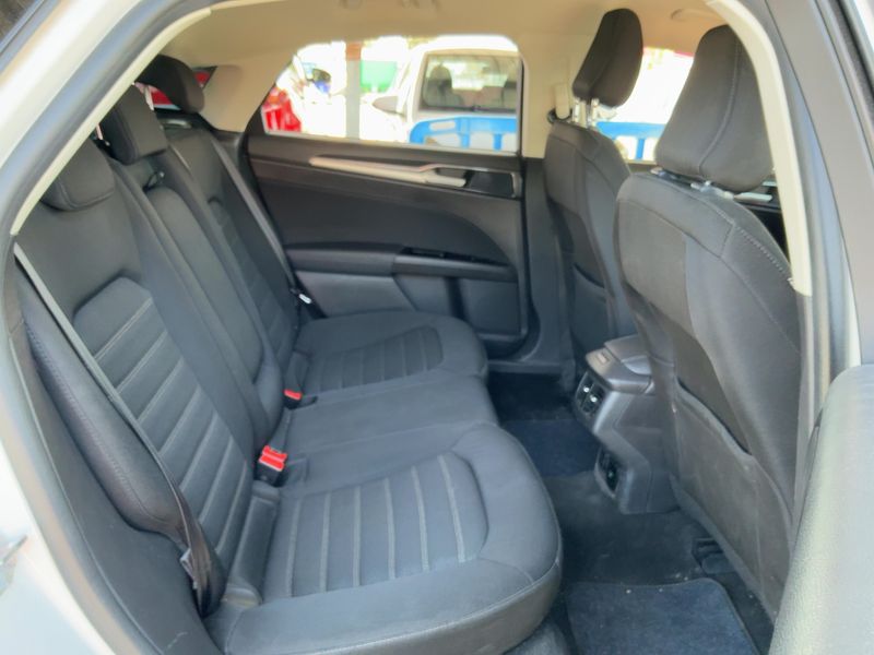 Ford Mondeo 2.0 TDCi EcoBlue Trend — zdjęcie 14