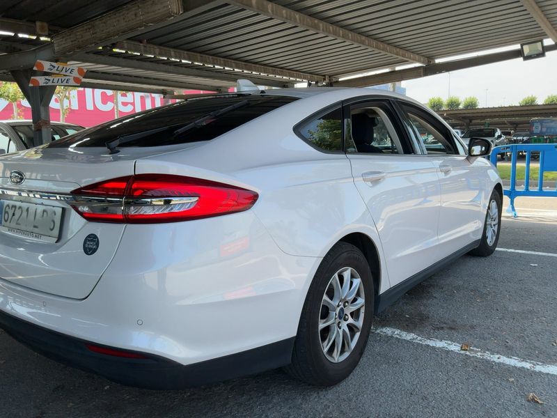 Ford Mondeo 2.0 TDCi EcoBlue Trend — zdjęcie 6