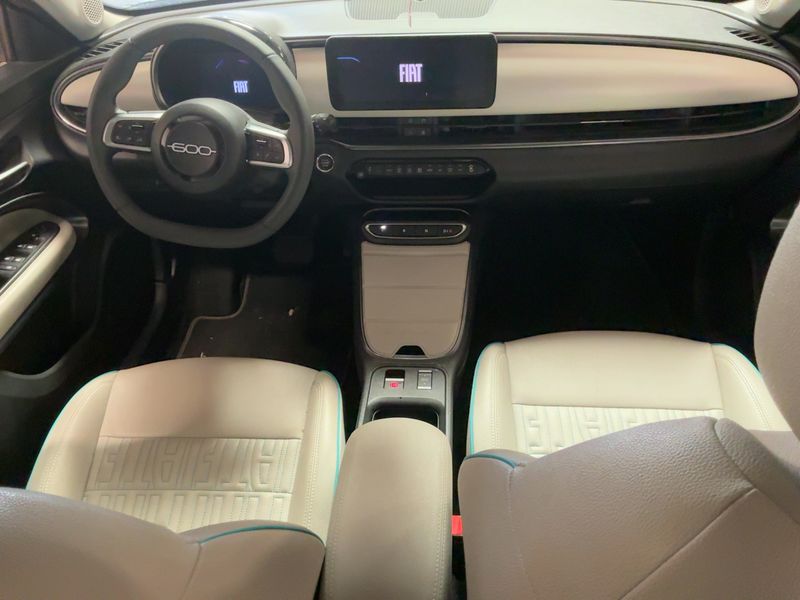 Fiat 600e electric drive 115 kW la Prima — zdjęcie 12