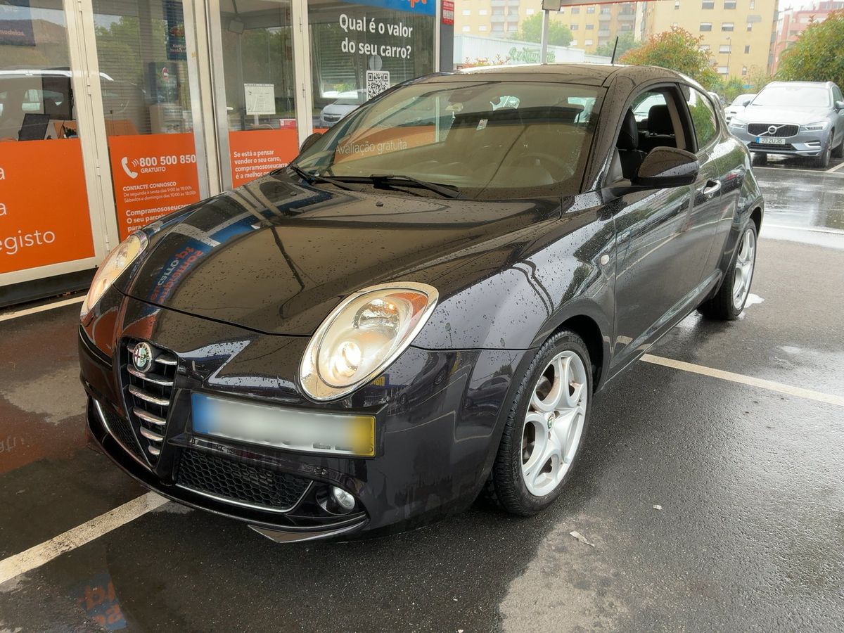 Alfa Romeo 2010