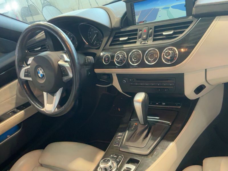 BMW Z4 sDrive 23i — zdjęcie 12