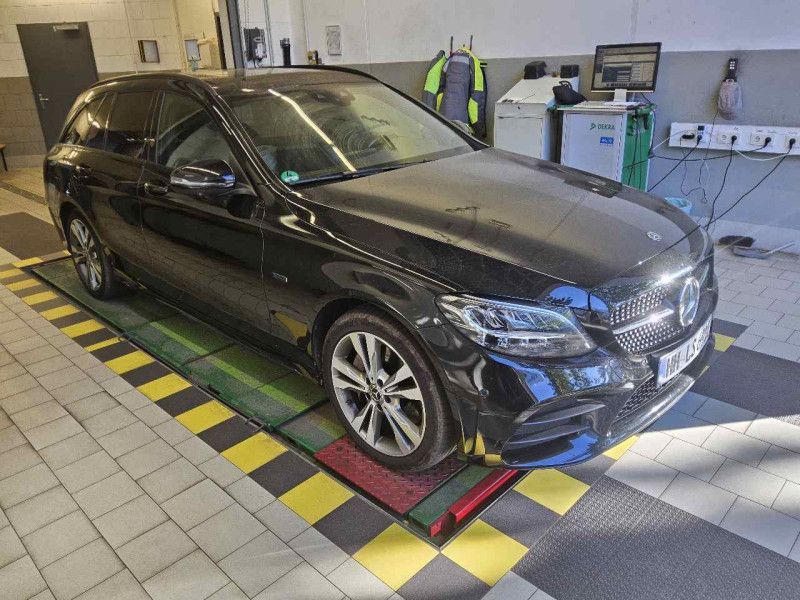 Mercedes-Benz C-Klasse C 300de T AMG Line