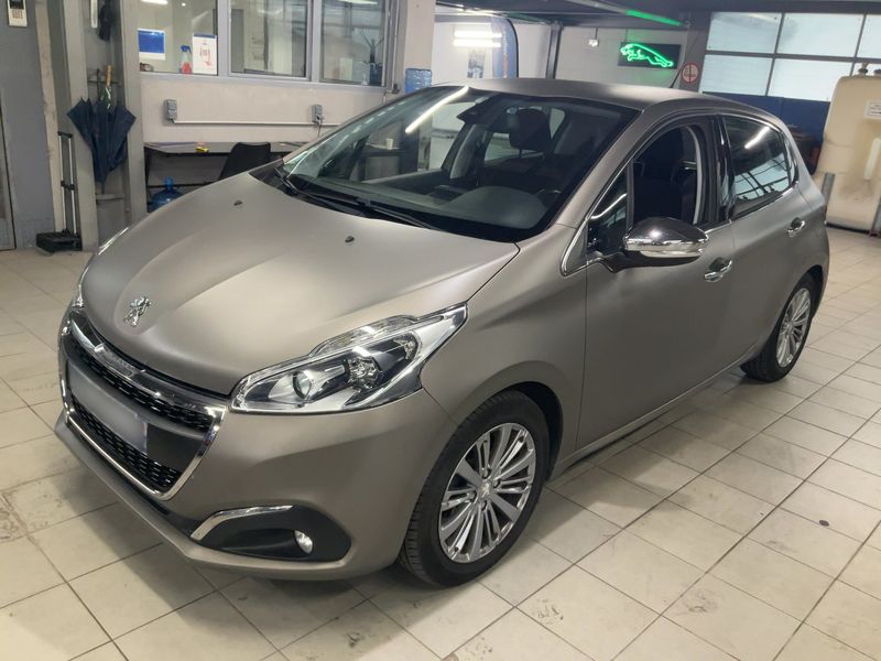Peugeot 208 1.2 PureTech Allure