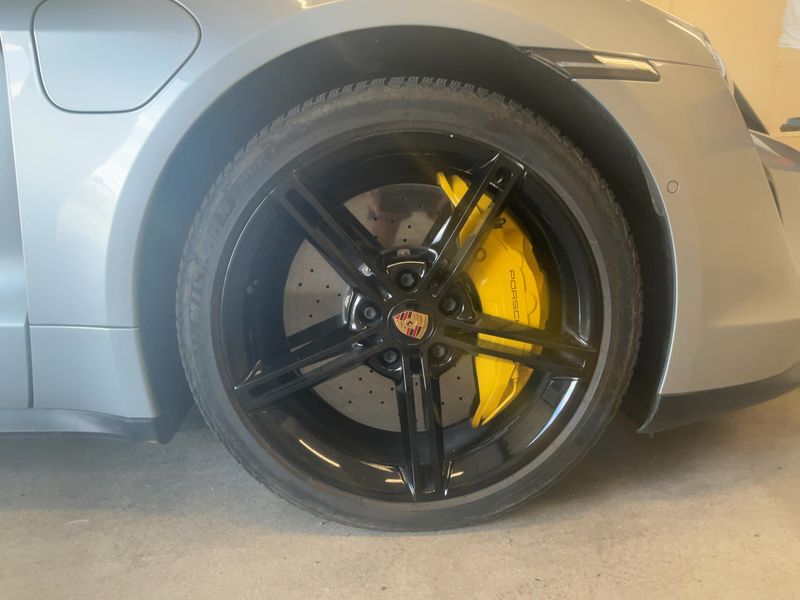 Porsche Taycan 4S 2020 – снимка 11