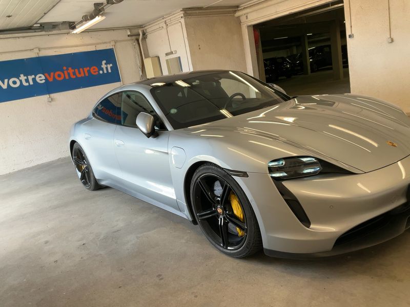 Porsche Taycan 4S — zdjęcie 8