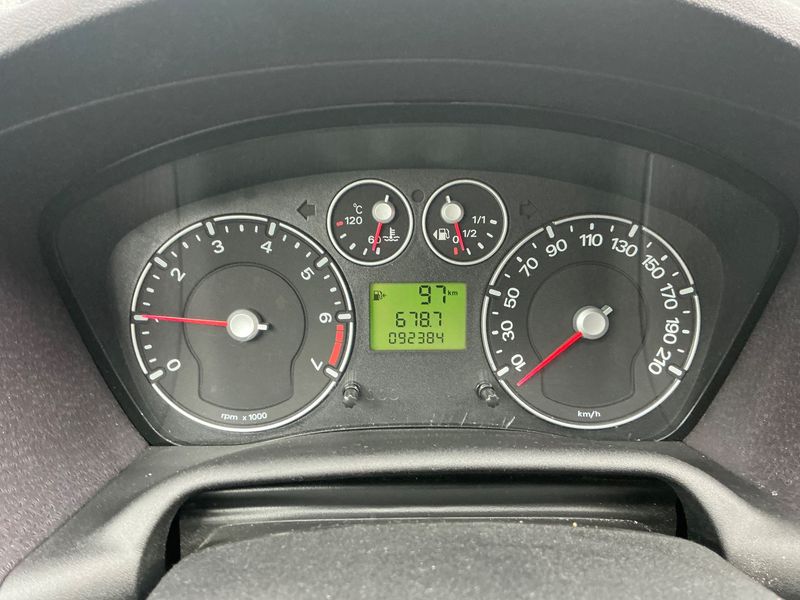 Ford Fusion 1.4 Calero — zdjęcie 4
