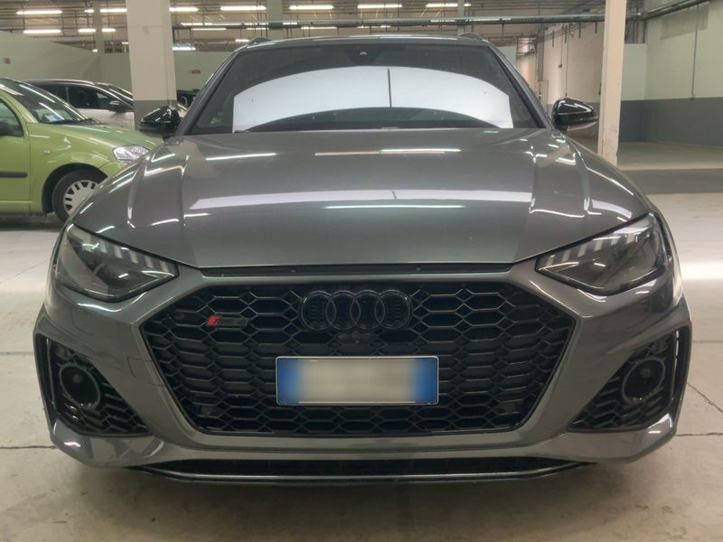 Audi RS 4 2.9 TFSI quattro — zdjęcie 9