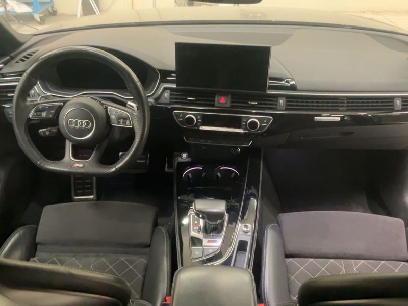 Audi RS 4 2.9 TFSI quattro — zdjęcie 12