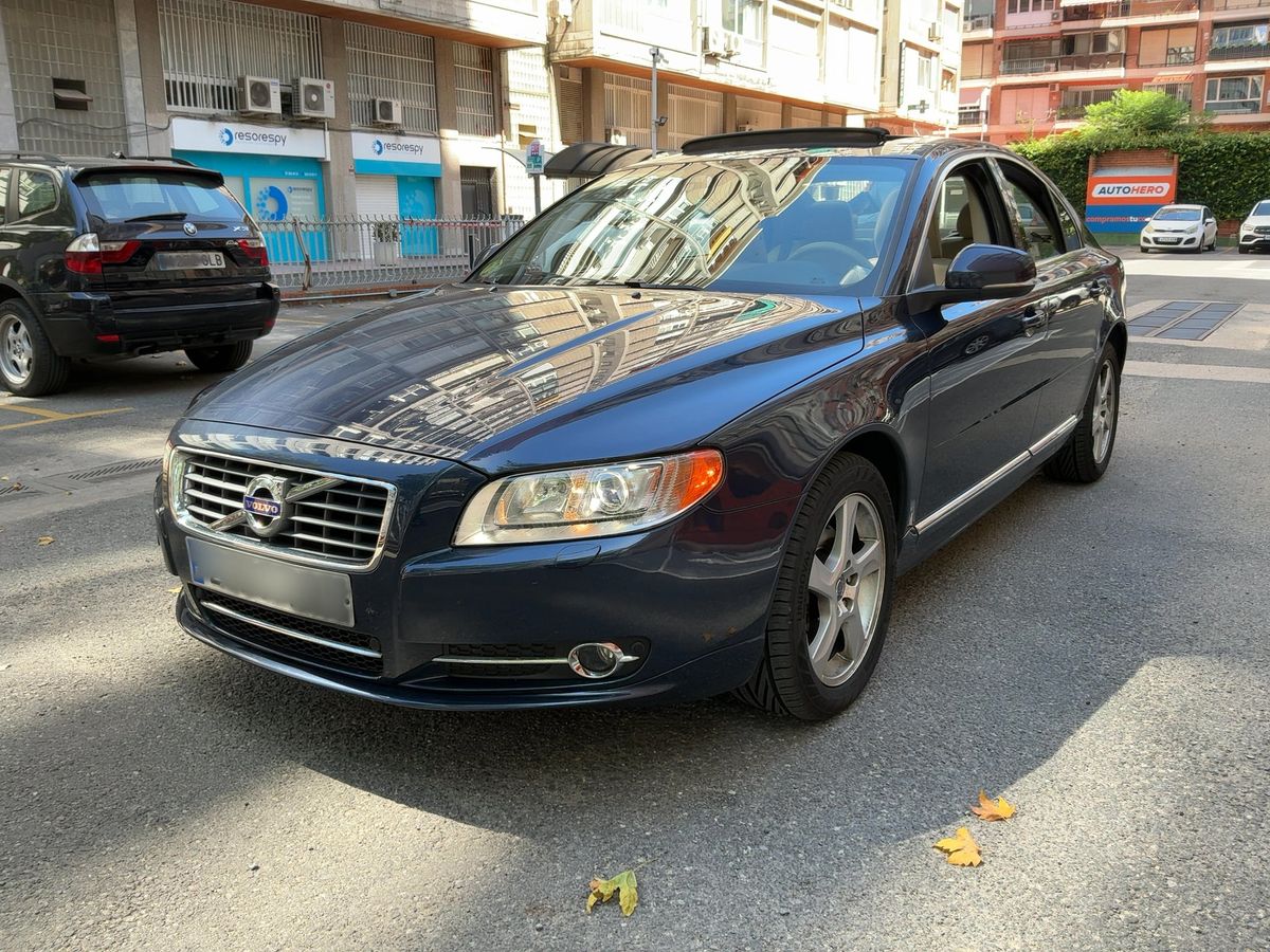 Volvo S80 2012