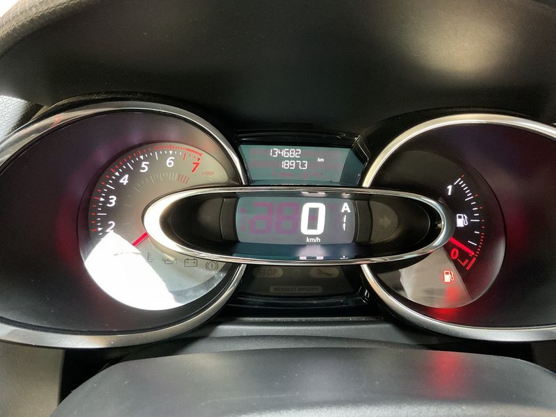Renault Clio 1.6 Turbo Renault Sport 2013 – снимка 18