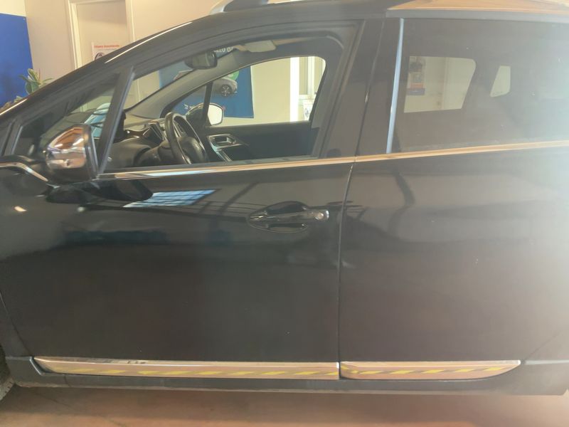 Peugeot 2008 1.6 e-HDi Allure 2014 – снимка 4
