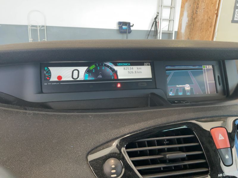 Renault Scenic 1.4 TCe BOSE Edition — zdjęcie 13